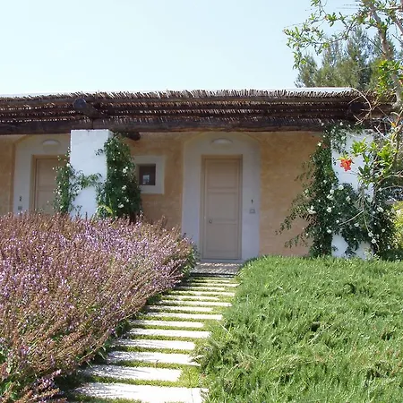 Hotel Masseria L'antico Frantoio 3*